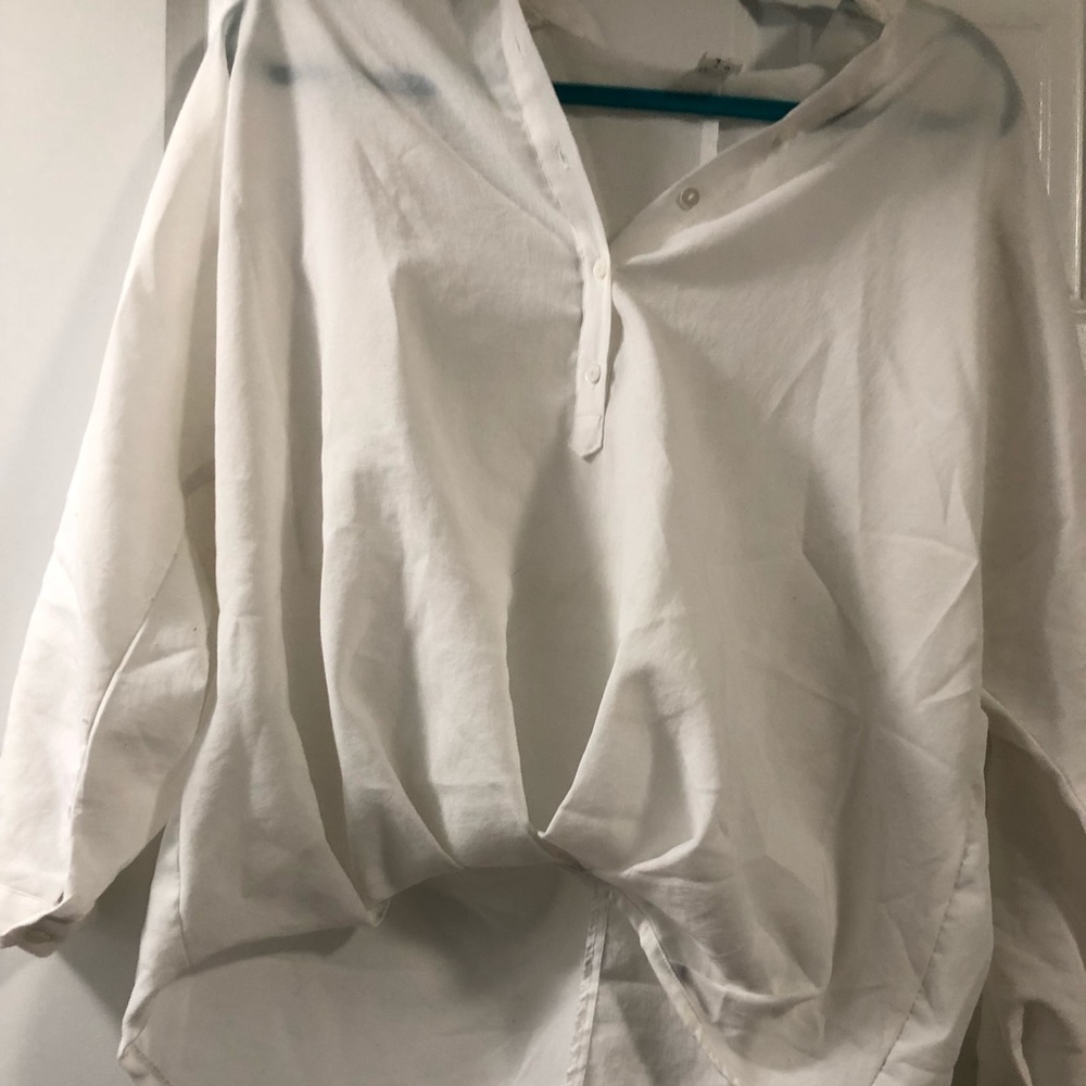 Minimalistic white blouse